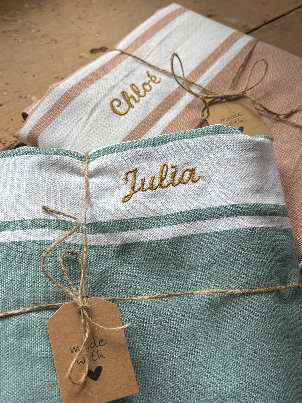 FOUTA classique - vert d'eau - personnalisée